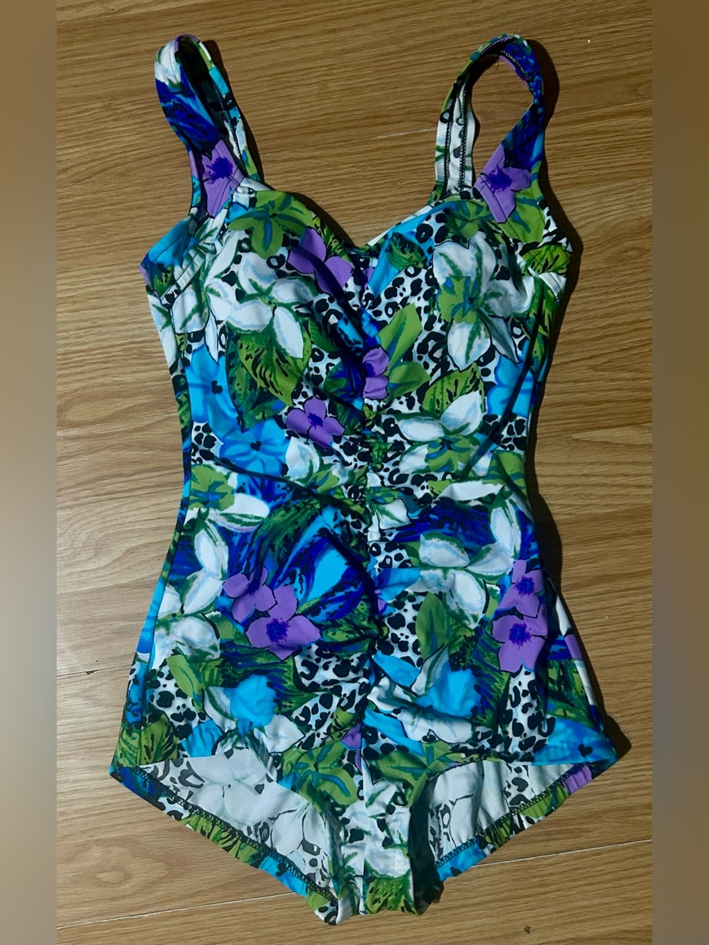 Maxine of Hollywood full coverage bathing suit ladies 12 tall